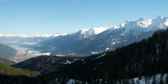 Blick von der Neuen Alplhütte Richtung Tal